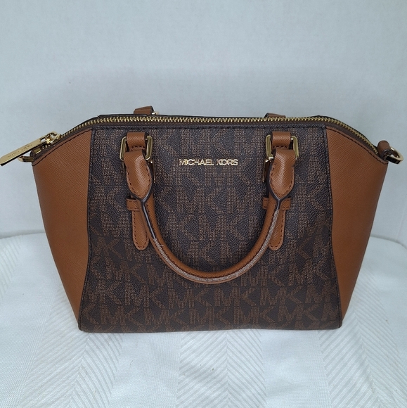 Michael Kors Handbags - Michael Kors Ciara Womens Tan & Brown Signature Monogram Logo Satchel Bag Medium